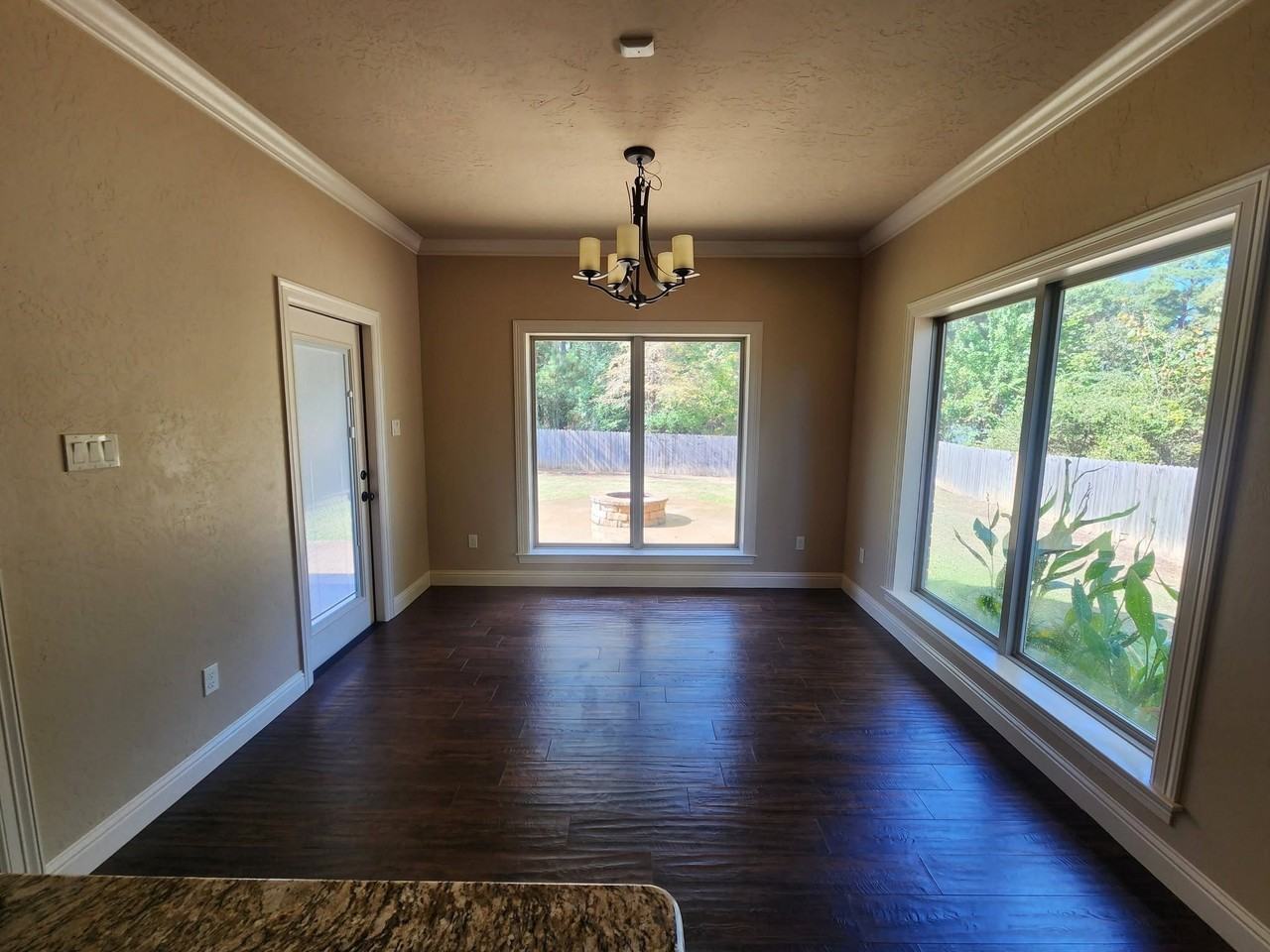 361 Dodd St - Photo 2 of 12