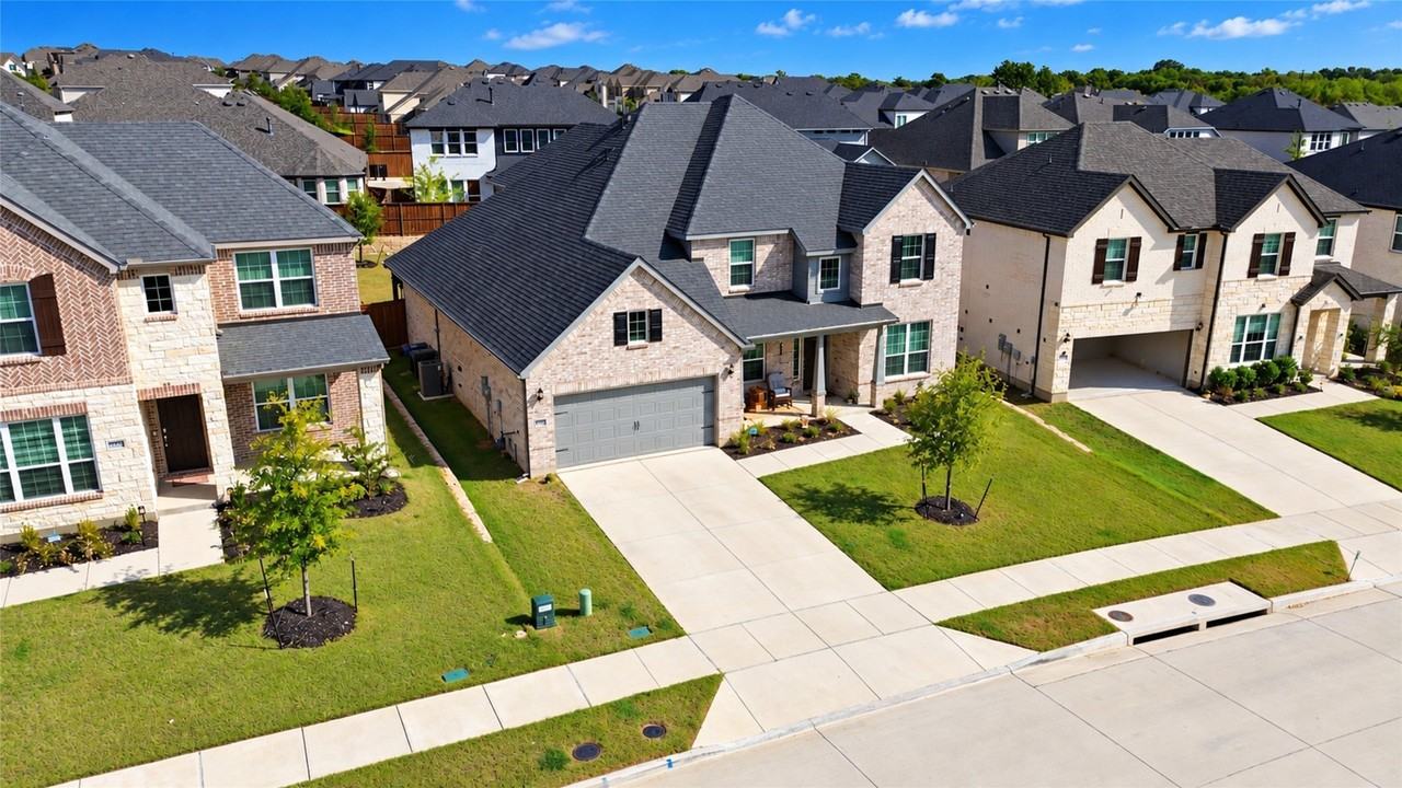 6500 Fort Parker Way - Photo 6 of 22