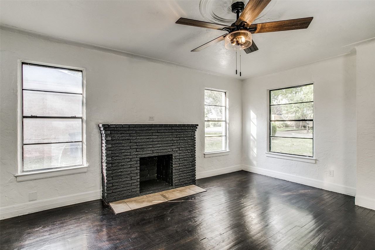 1254 Harlandale Ave - Photo 5 of 23