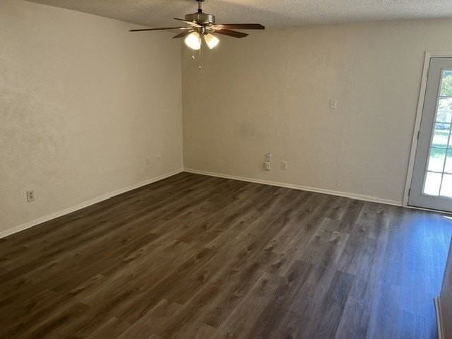 1236 Neptune Dr - Photo 6 of 14