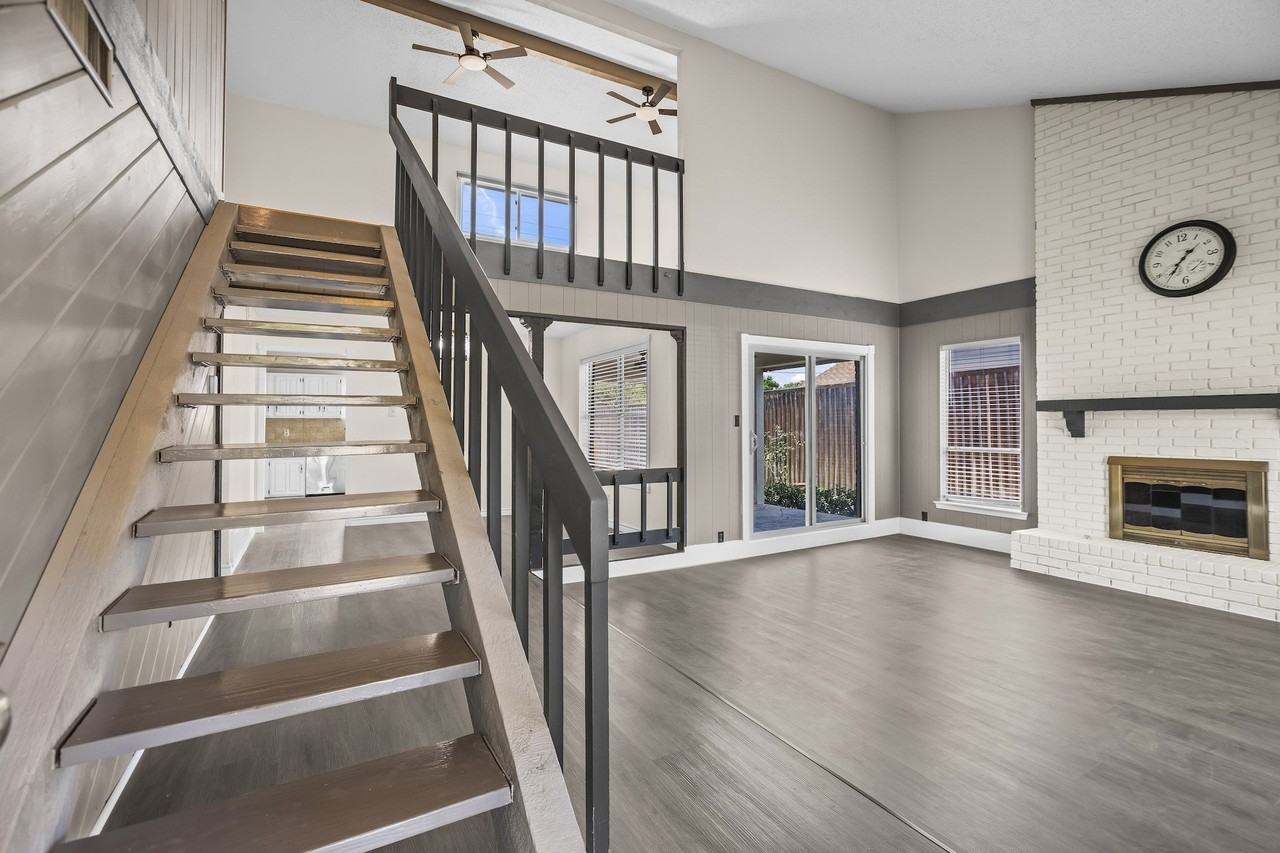 3837 Shadycreek Dr - Photo 3 of 27