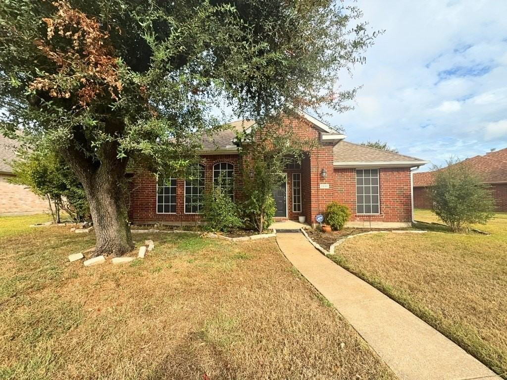 2818 Pecan Meadow Dr
