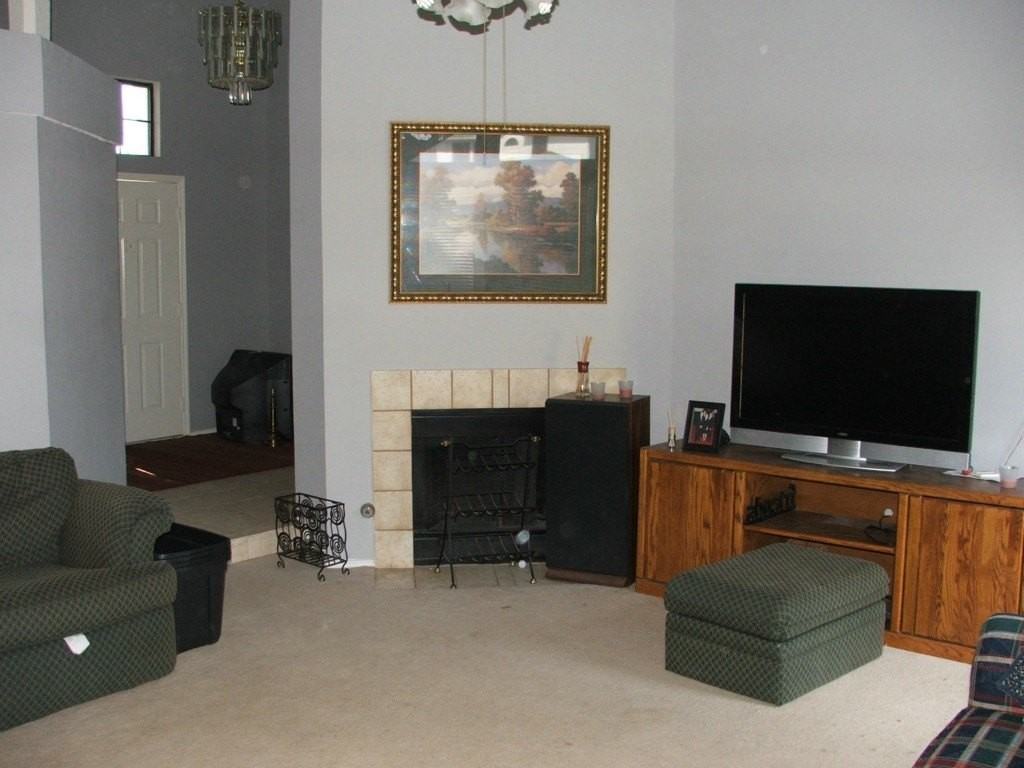 2105 Flamingo Dr - Photo 3 of 6