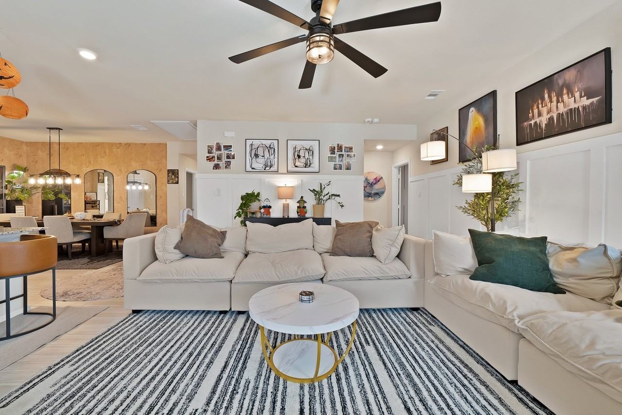 9444 Mountain Pass Dr - Photo 4 of 34