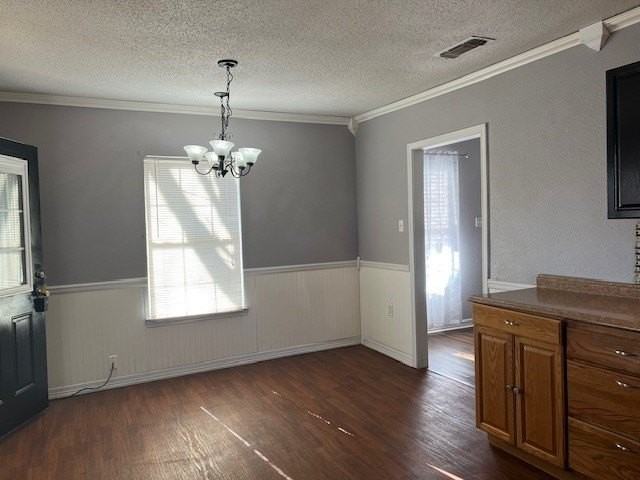 2513 W Walker St - Photo 5 of 35