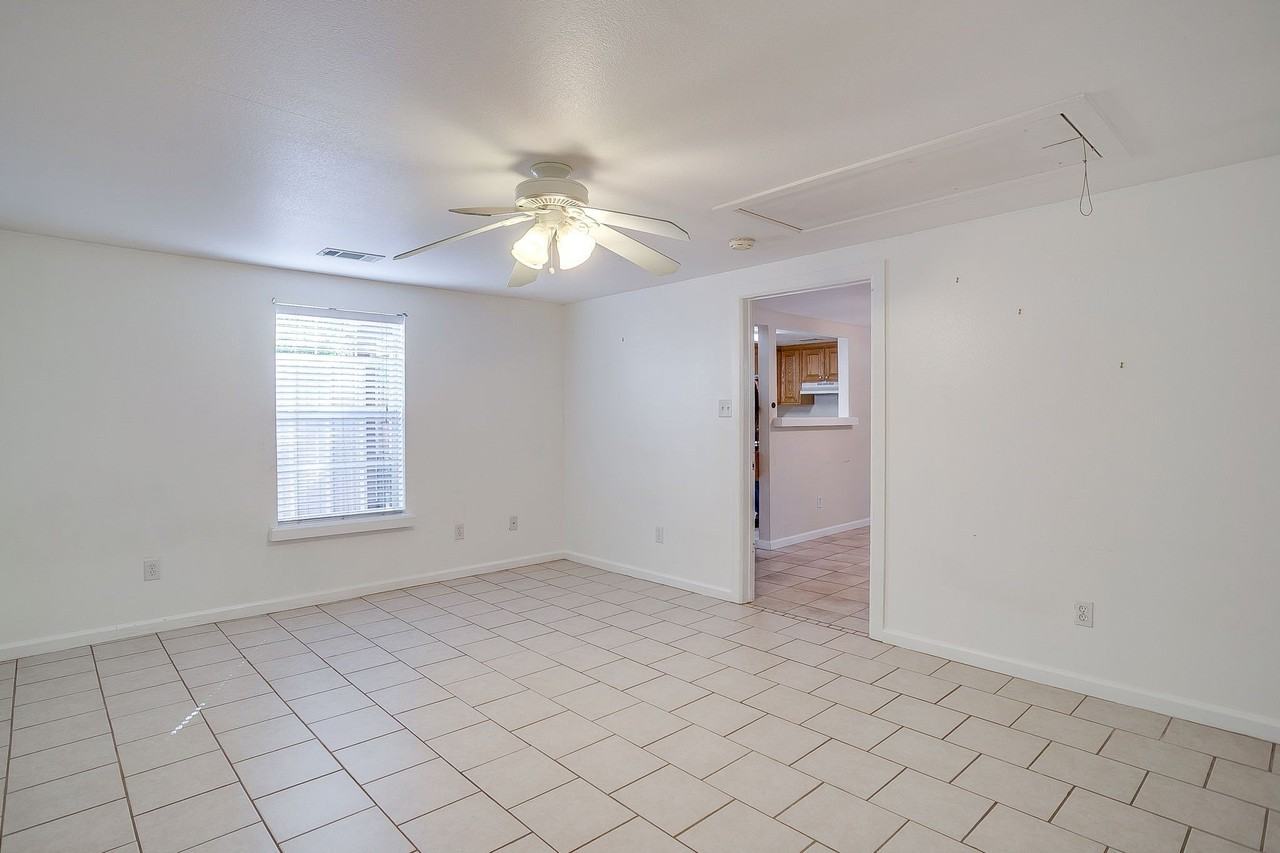 2606 Wayside Ave - Photo 4 of 15