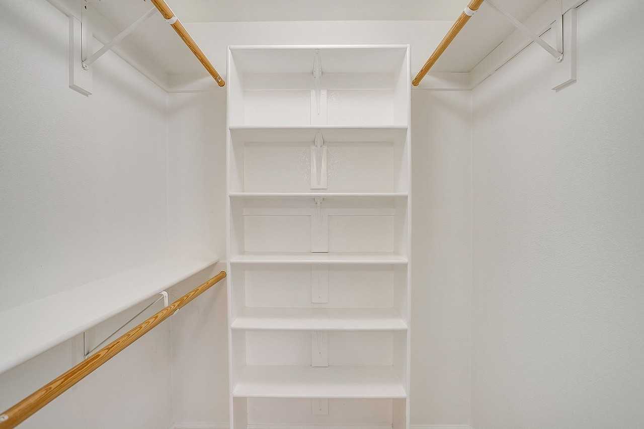2606 Wayside Ave - Photo 5 of 15