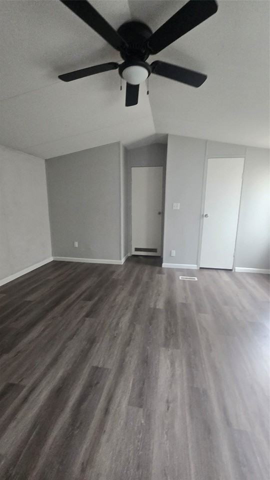 4253 Sun Dr - Photo 7 of 10