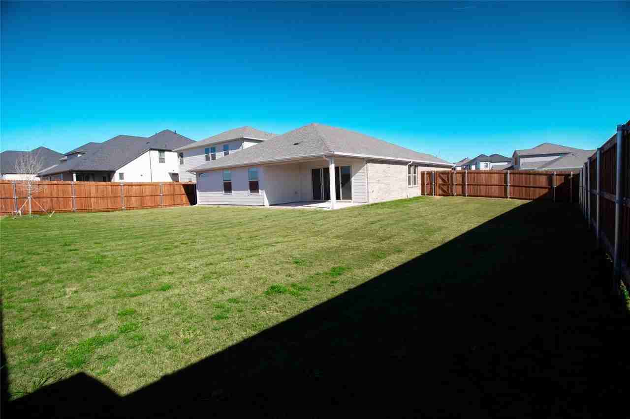 10501 Tuxinaw Trl - Photo 6 of 24