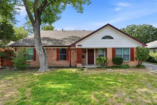 9221 Plano Rd - Photo 1 of 1
