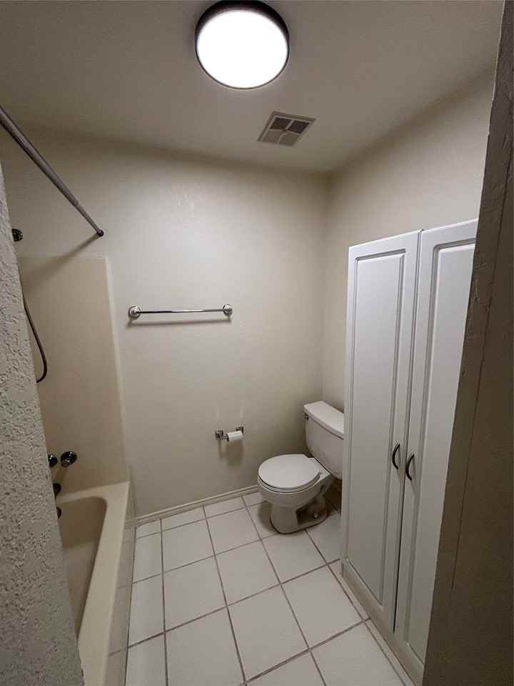 9 High Life Cir - Photo 5 of 23