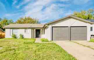 3702 Lindsey Ct - Photo 1 of 1