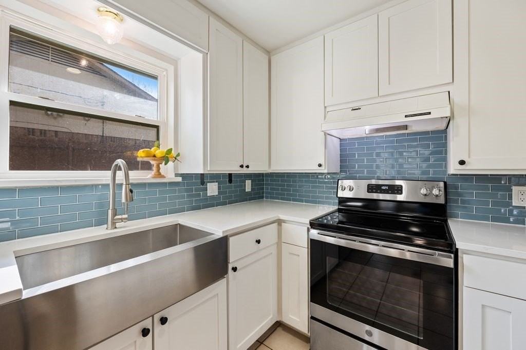 8217 O Brian Way - Photo 7 of 21