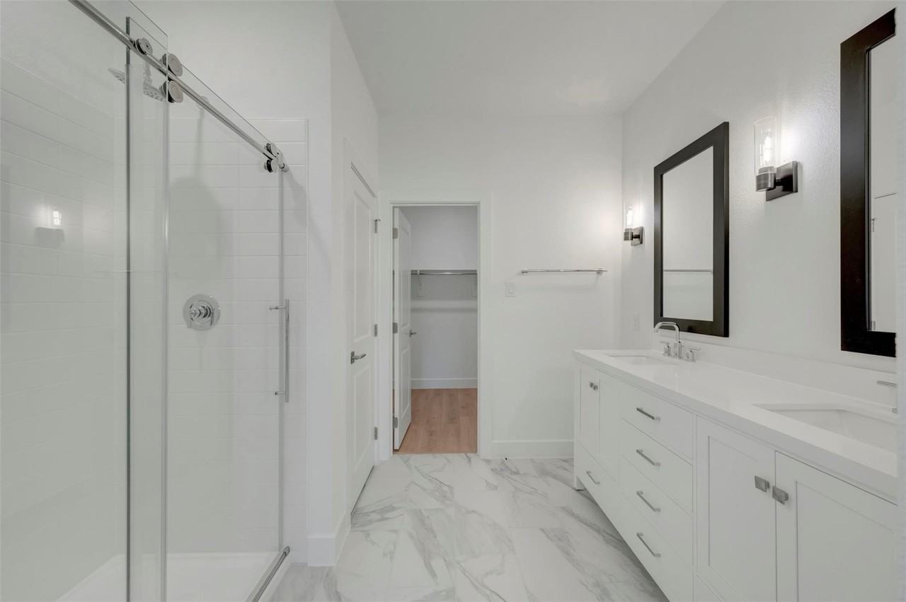521 Sagebrush Trl - Photo 7 of 17