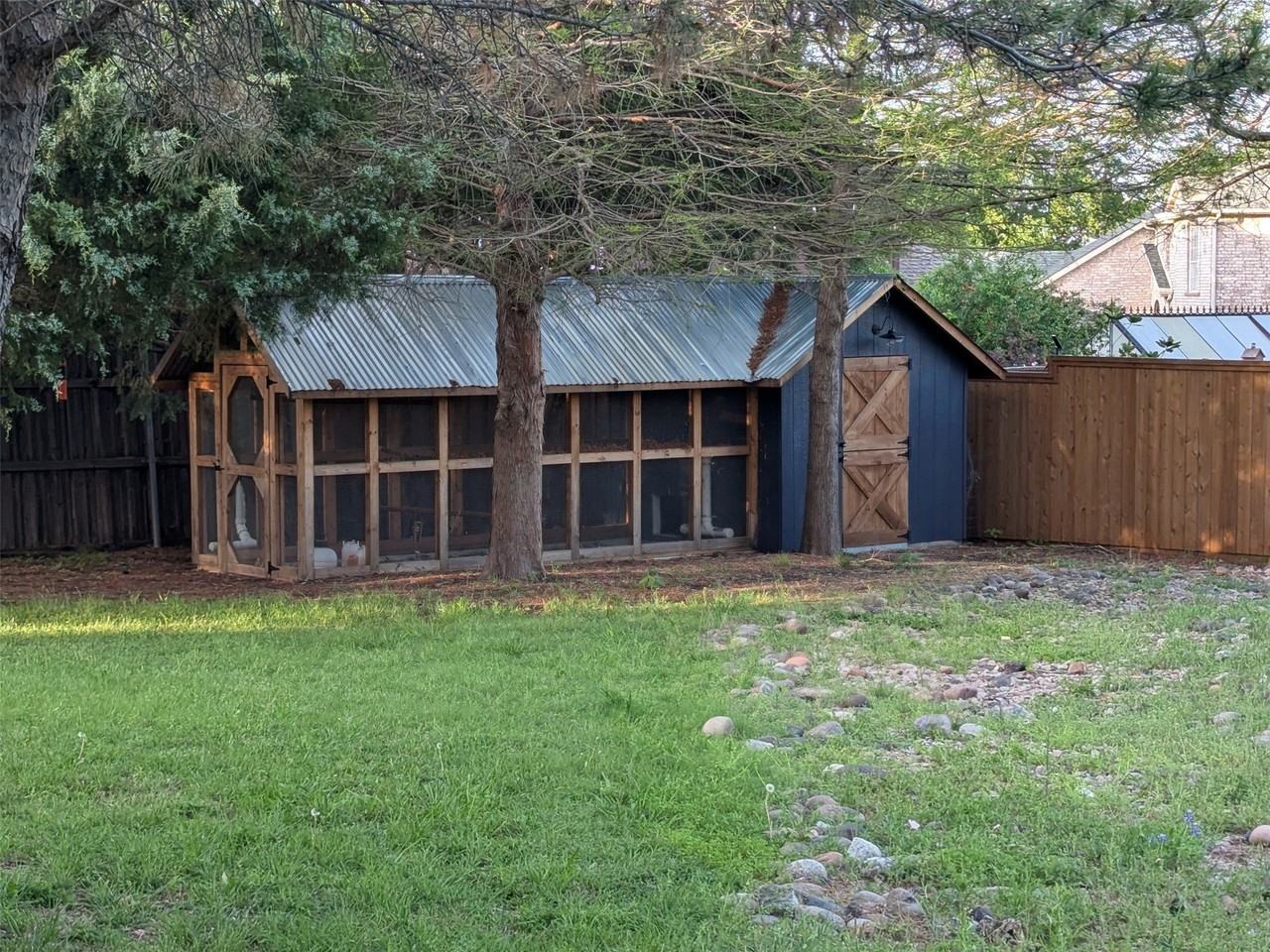 4607 Sachse Rd - Photo 6 of 36