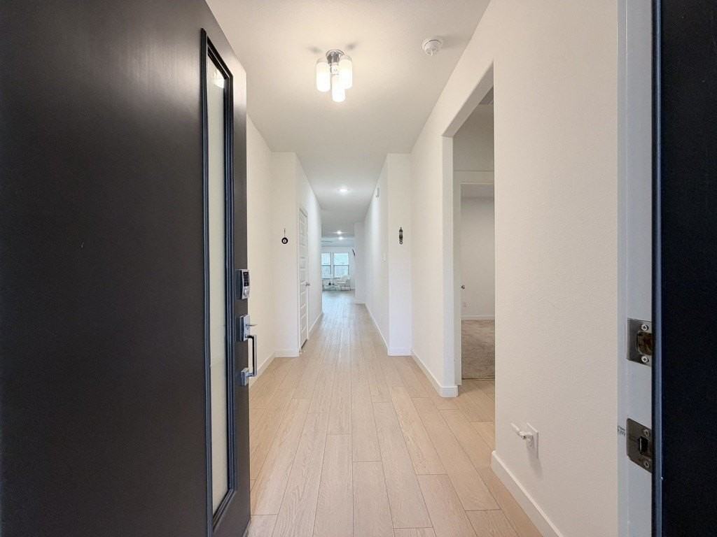 670 Parkside Dr - Photo 2 of 30