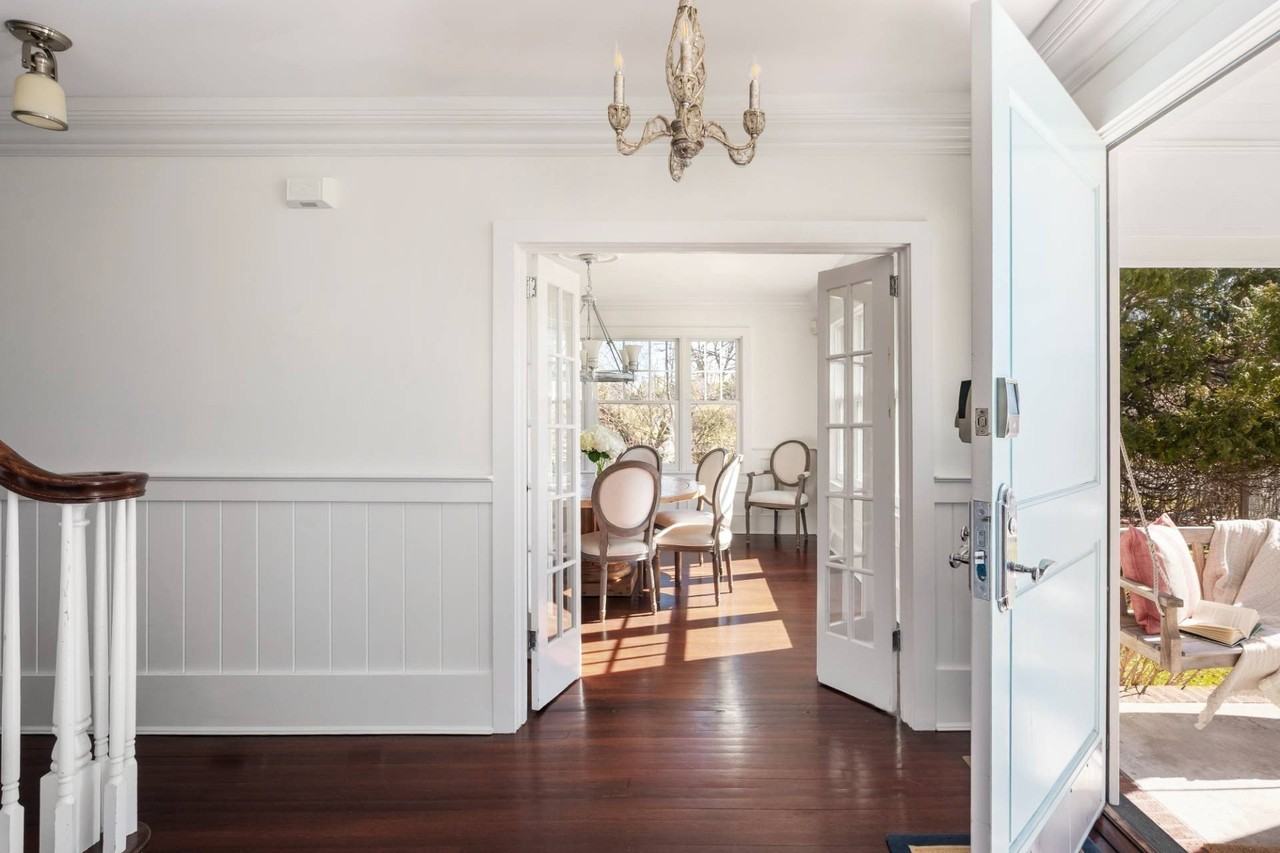 179 Hampton Rd - Photo 3 of 25