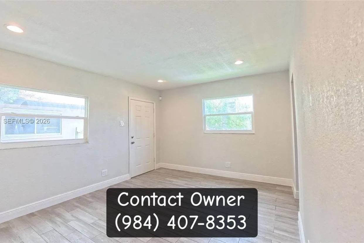 3176 Nw 55th St - Photo 5 of 11