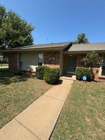 825 Nw 138th St - Photo 2 of 31
