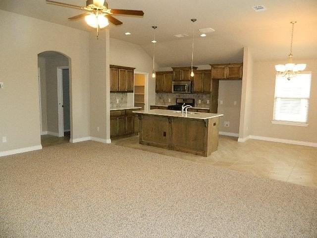 18809 Casero Dr - Photo 2 of 10