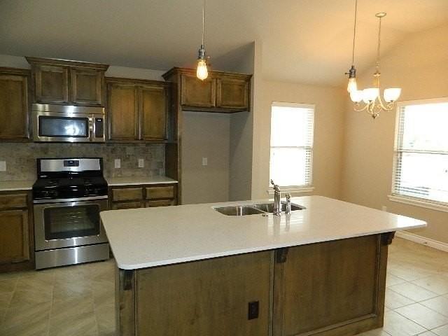 18809 Casero Dr - Photo 6 of 10