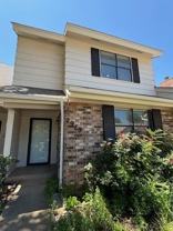 2913 Village Cir - Photo 1 of 1