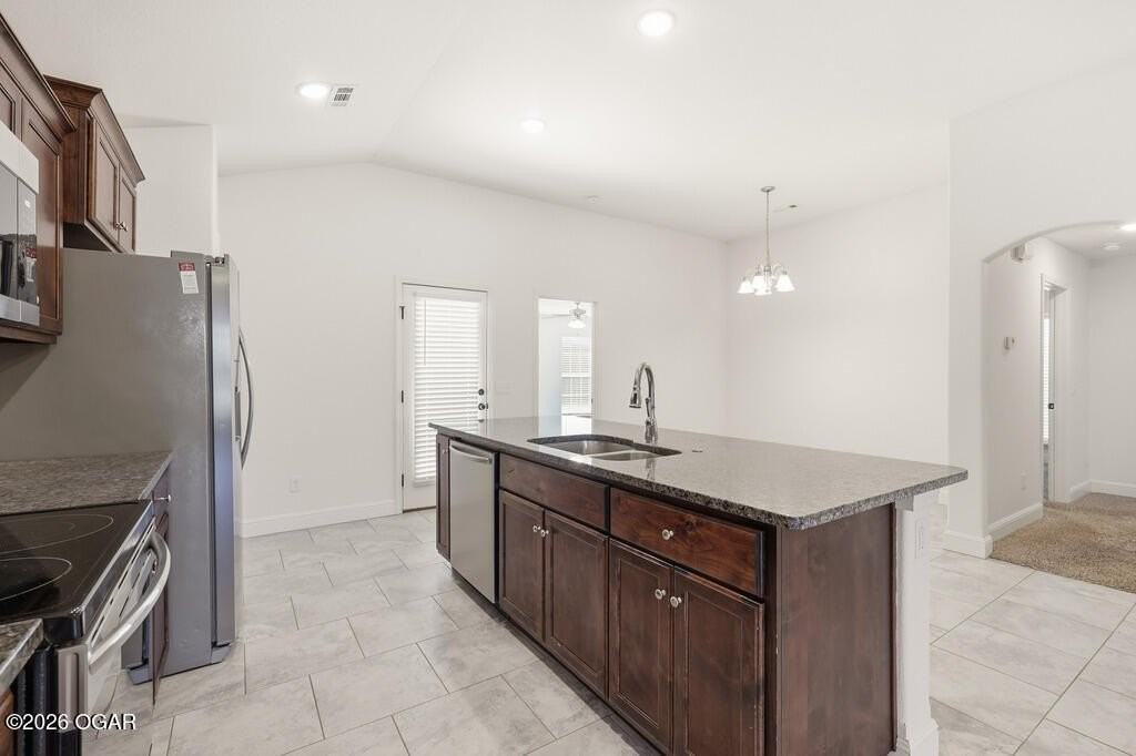 4606 W 27th St - Photo 5 of 15