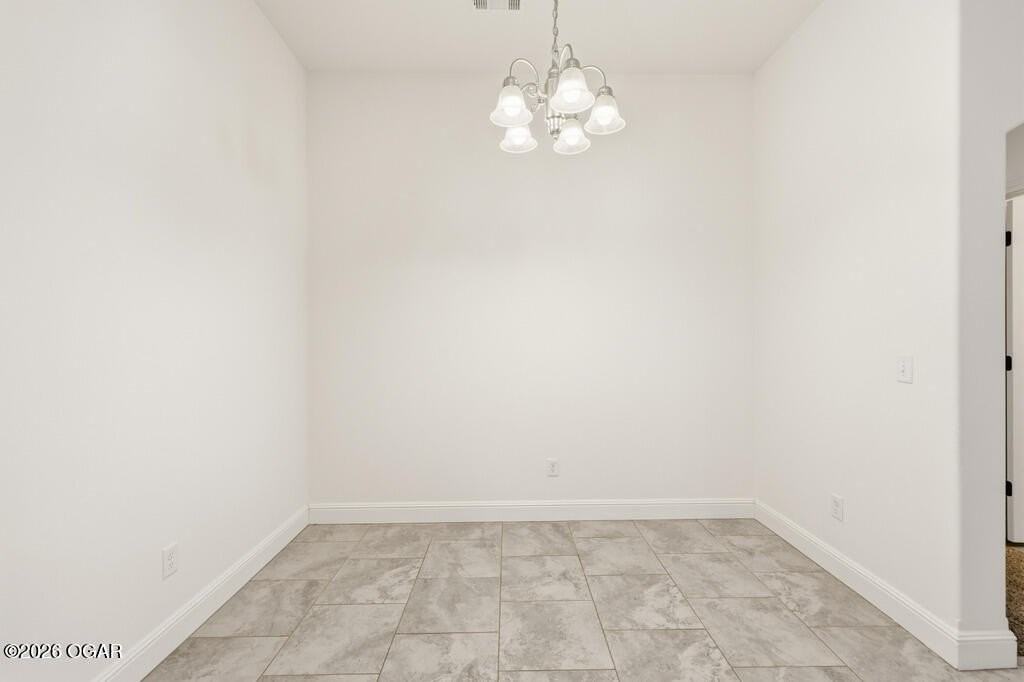 4606 W 27th St - Photo 6 of 15