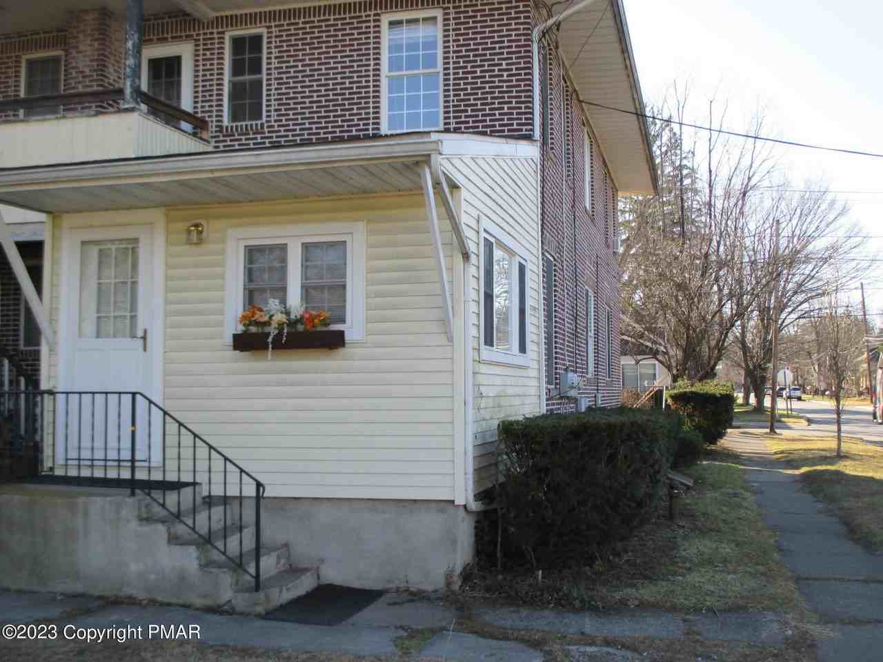 128 Broad St #1A - Photo 3 of 14
