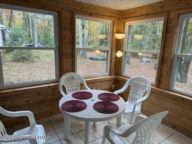 113 Cardinal Ln - Photo 5 of 25