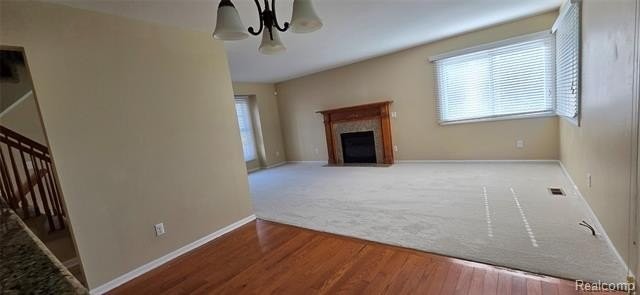 380 Huntington Ct - Photo 5 of 27