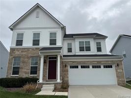 featured image of 6280 N Trailwoods Dr