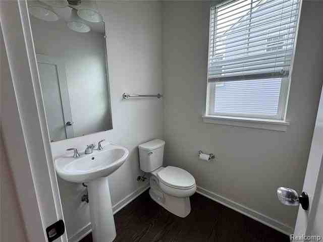 6280 N Trailwoods Dr - Photo 5 of 35