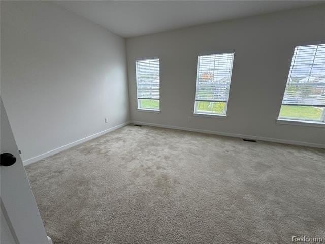 6280 N Trailwoods Dr - Photo 7 of 35