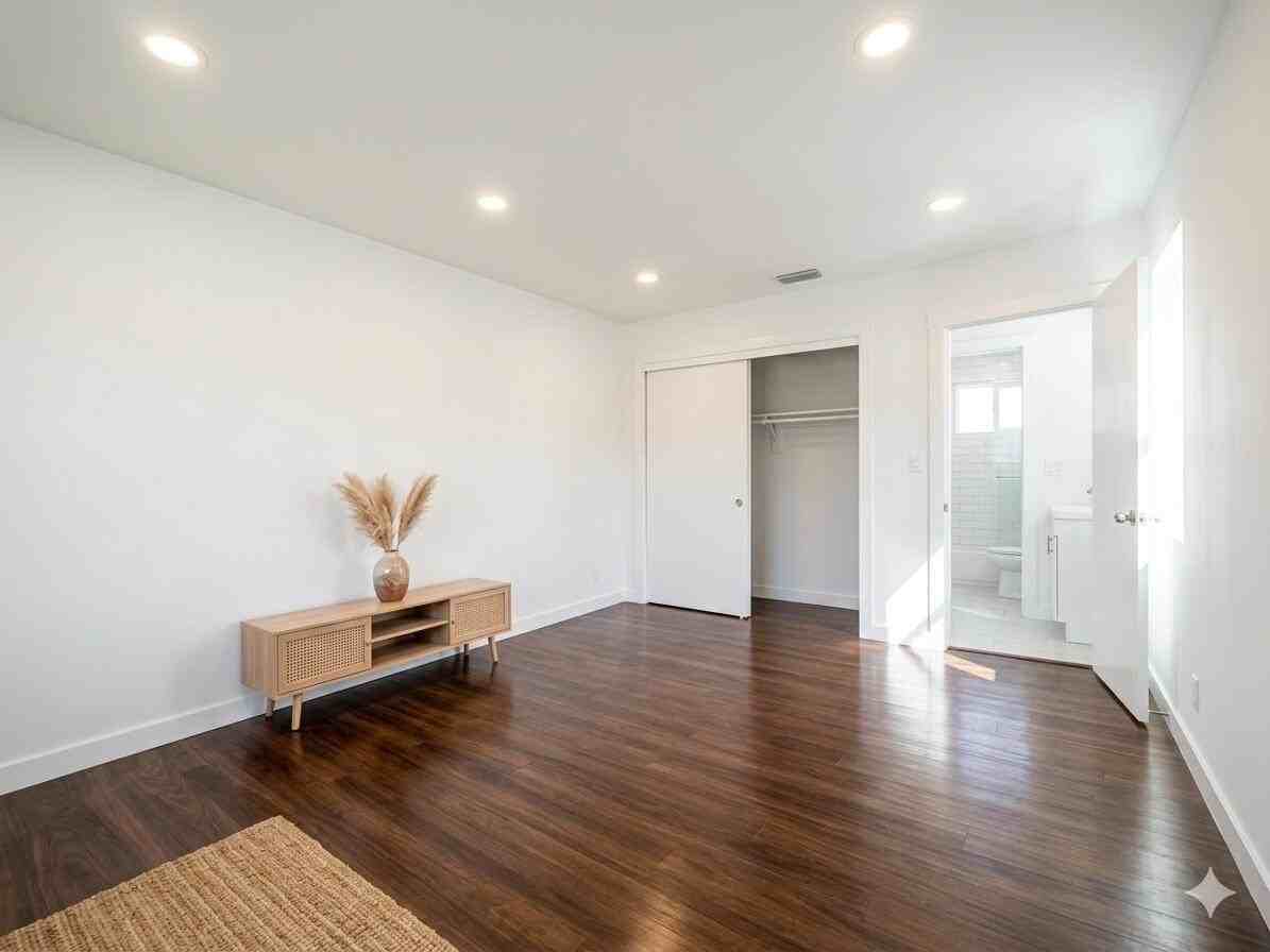 427 Sw 18th Ave #427 - Photo 5 of 19