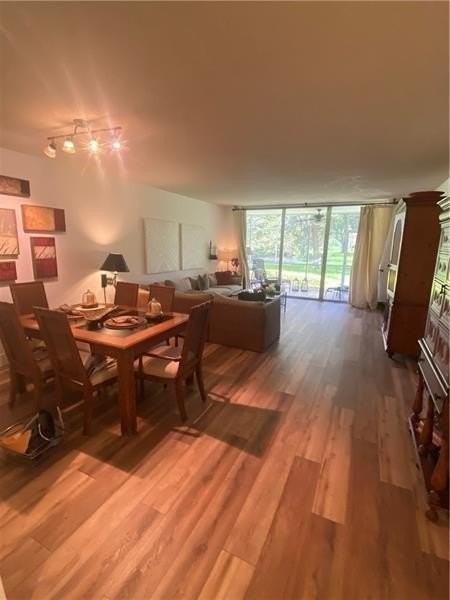 4280 Oaks Ter #101 - Photo 4 of 27