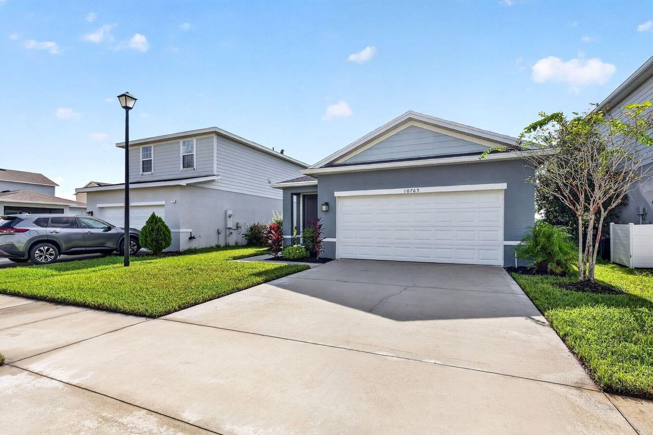 10765 Sw Vasari Way - Photo 3 of 40