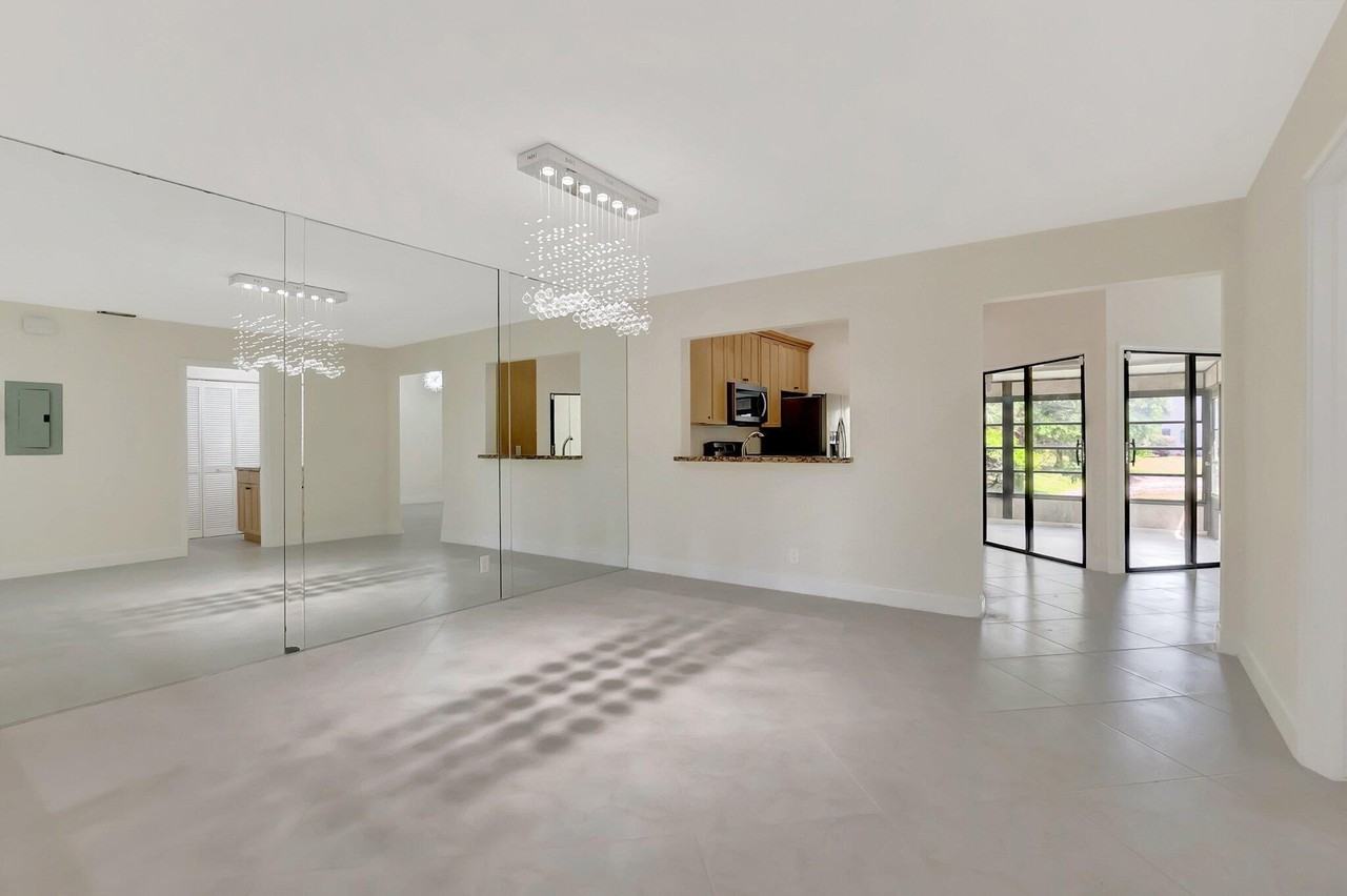 9258 Ketay Cir