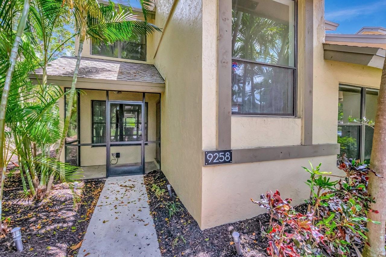 9258 Ketay Cir - Photo 4 of 44