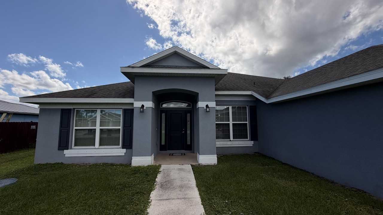 5237 Nw Reba Cir - Photo 3 of 39