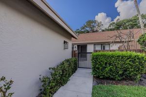 featured image of 2054 Sw Silver Pine Way #123D