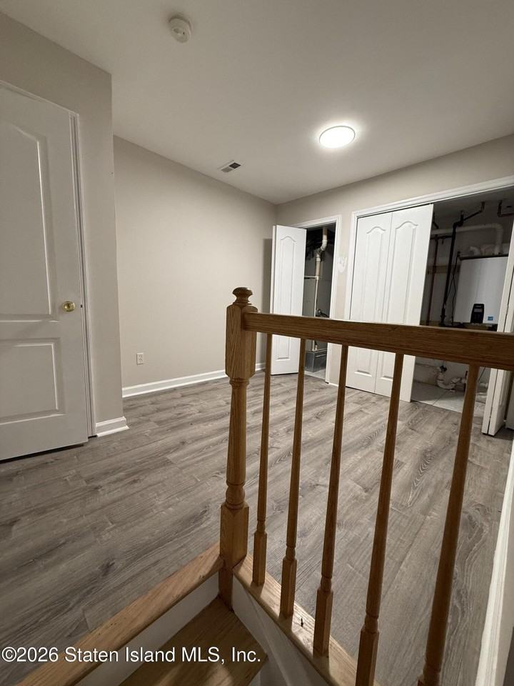 214 Essex Dr #2 - Photo 4 of 11