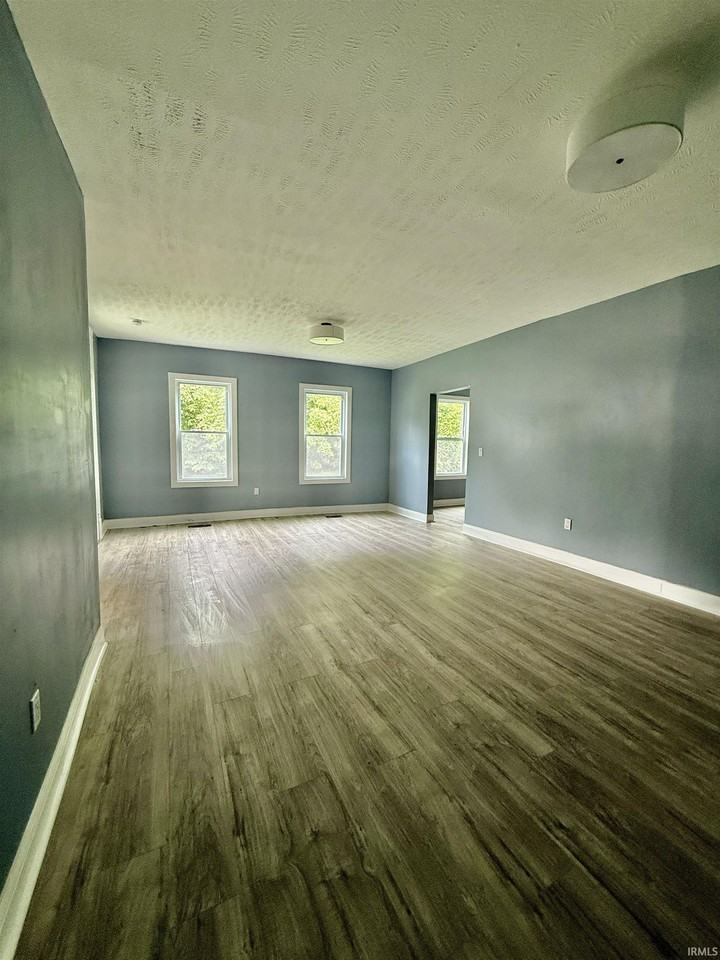 1514 W Louisiana St - Photo 4 of 15