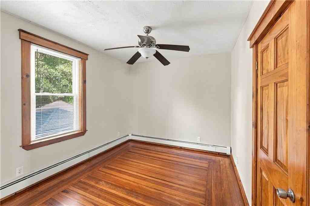 220 Willow St #1 - Photo 7 of 16