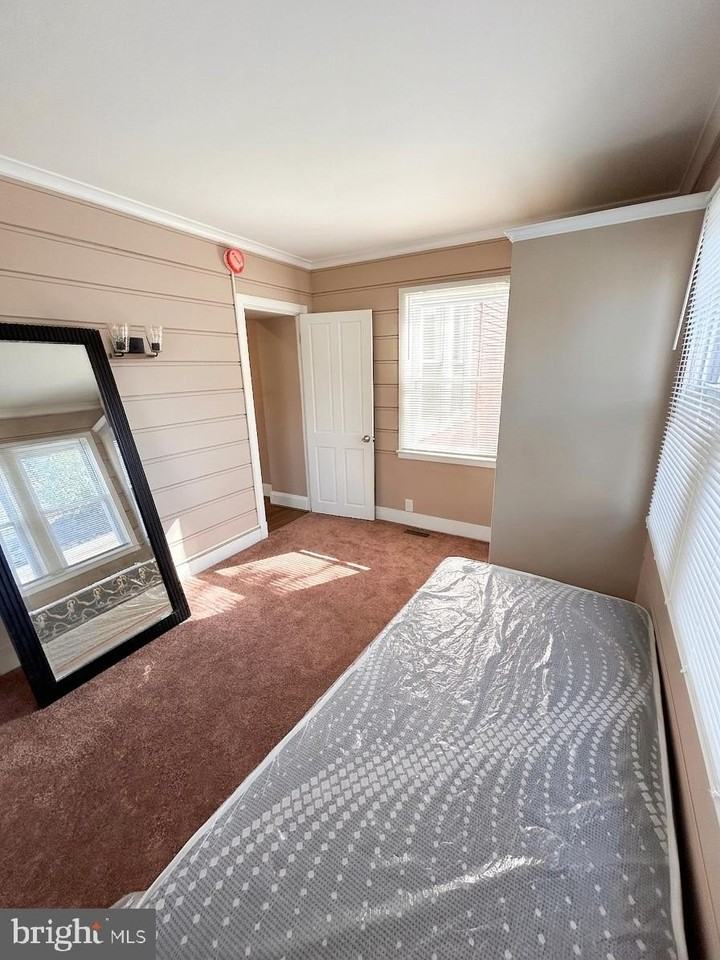 3405 Callaway Ave - Photo 5 of 16