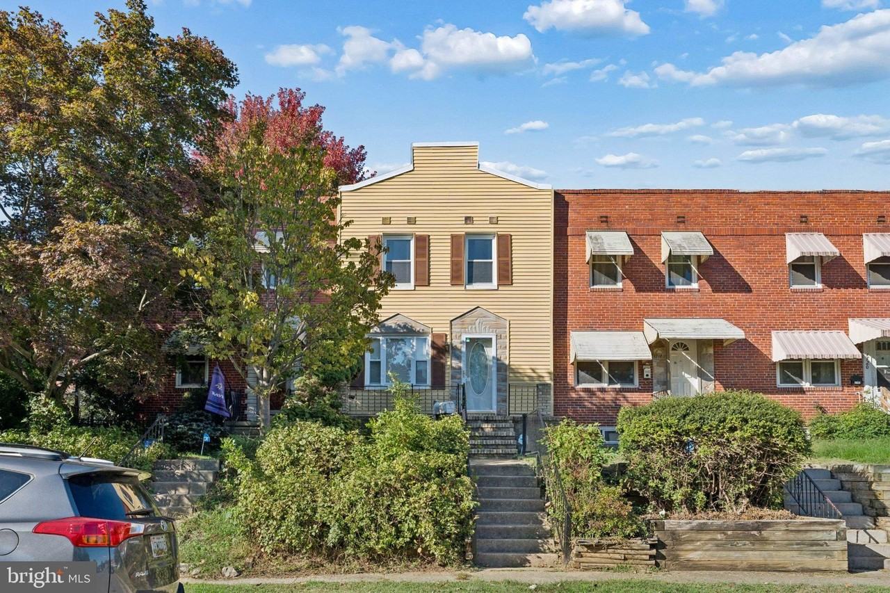 1716 Redwood Ave - Photo 3 of 34