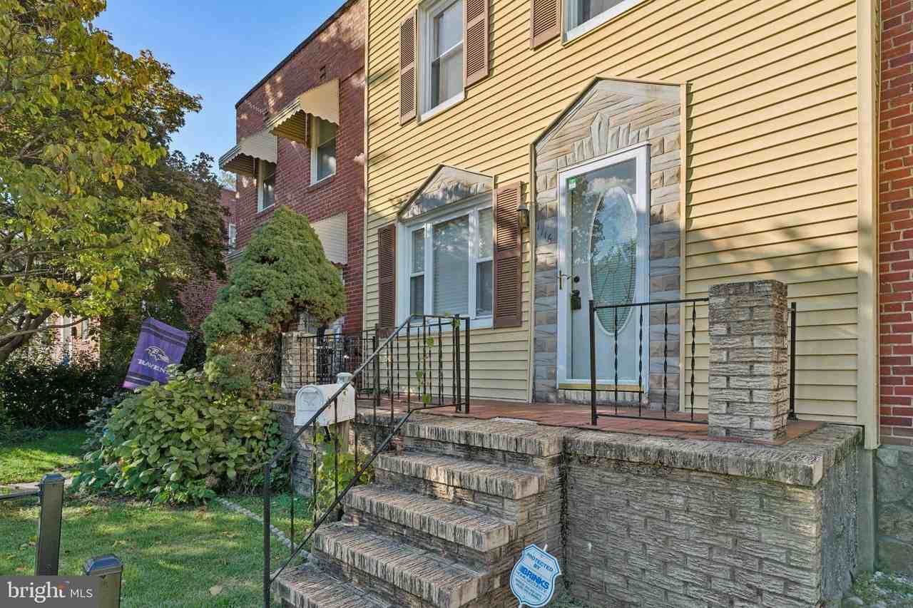 1716 Redwood Ave - Photo 5 of 34