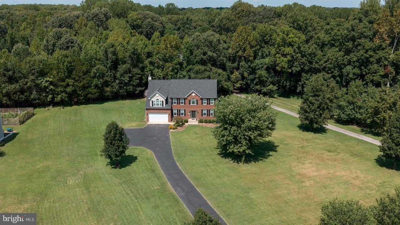 7975 Deepwater View Dr - Photo 4 of 50