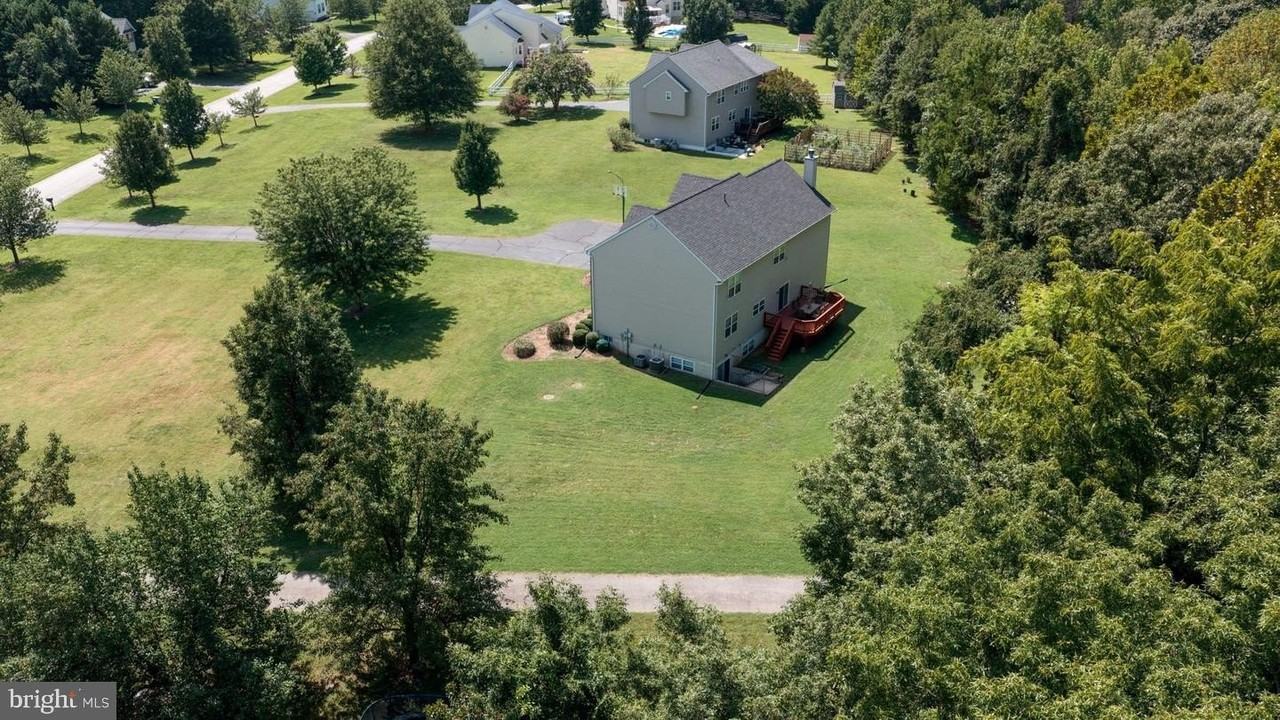7975 Deepwater View Dr - Photo 7 of 50