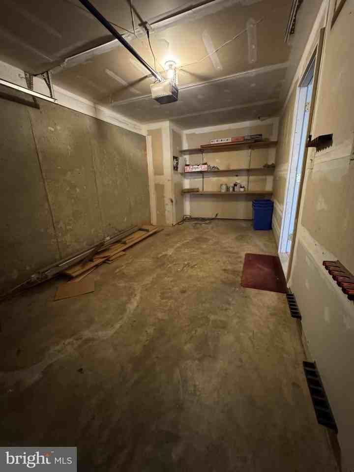 14506 Foolish Pleasure Rd - Photo 4 of 29